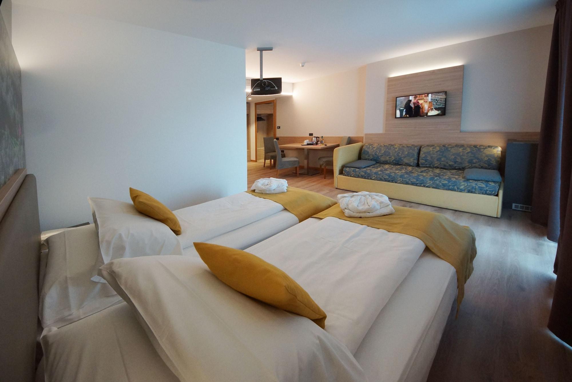 Hotel Ambassador 3*