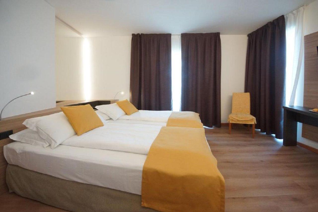 Hotel Ambassador 3*